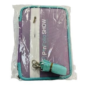 PinFolio Show Pin Display Bag, Lightweight Pin Book Disney Purple New